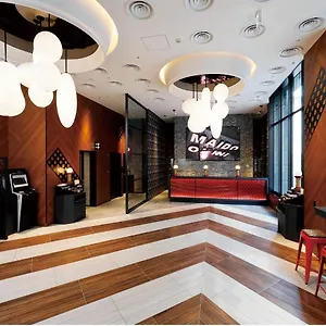 酒店 大阪新梅田大和roynet酒店 ****